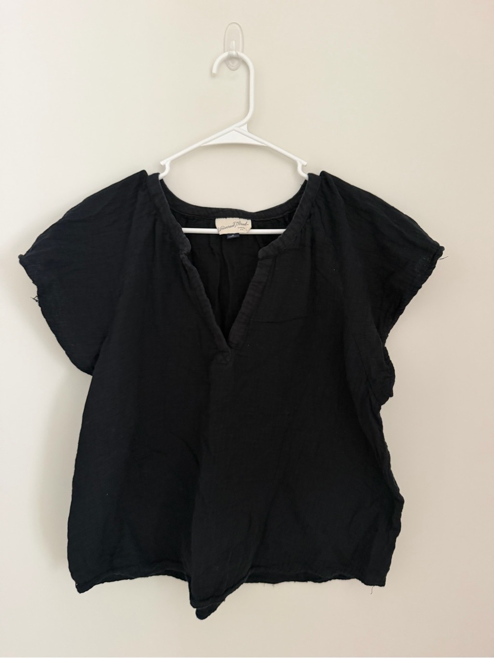 Universal Thread Black V Neck Short Sleeve Top Women’s XL